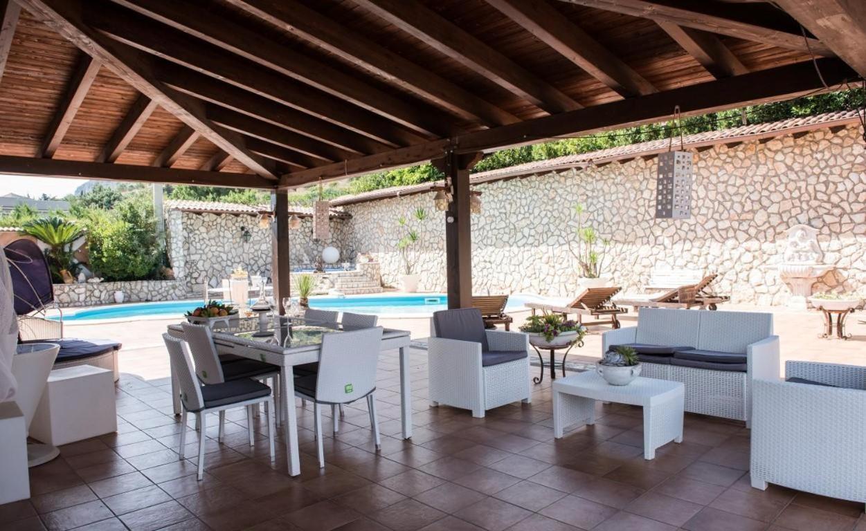 Villa Aversa Кастеламаре дел Голфо Екстериор снимка