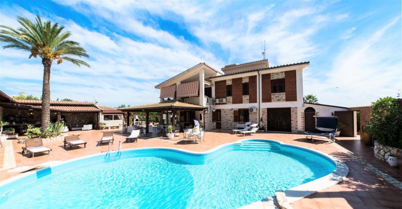 Villa Aversa Кастеламаре дел Голфо Екстериор снимка