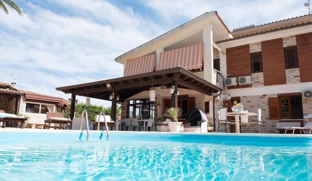 Villa Aversa Кастеламаре дел Голфо Екстериор снимка